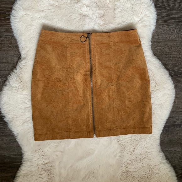 🌸 Zip-up skirt - Picture 1 of 2